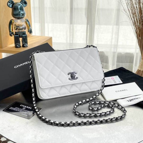 High Quality Replica Chanel Quilted Crossbody Bag​ Chain Wallet A80892