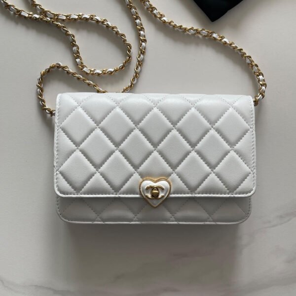 High Quality Copy Chanel Crossbody Bag Small​​​ Wallet AP3285