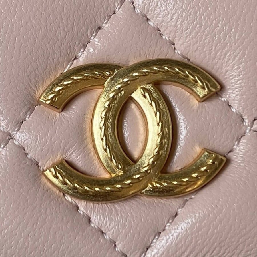 Woc Chanel Caviar​ Small Flap Handle Bag Best Copy AP3385