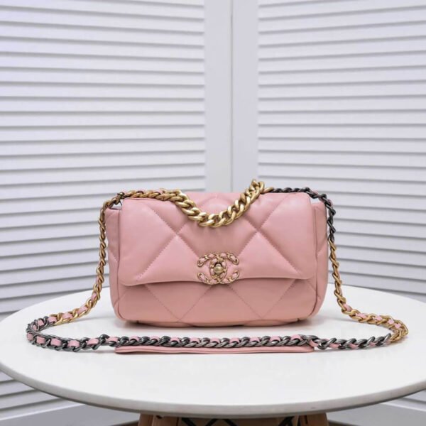 High Quality Copy Chanel Flap Wallet​​​ Chain Handbag AS1160