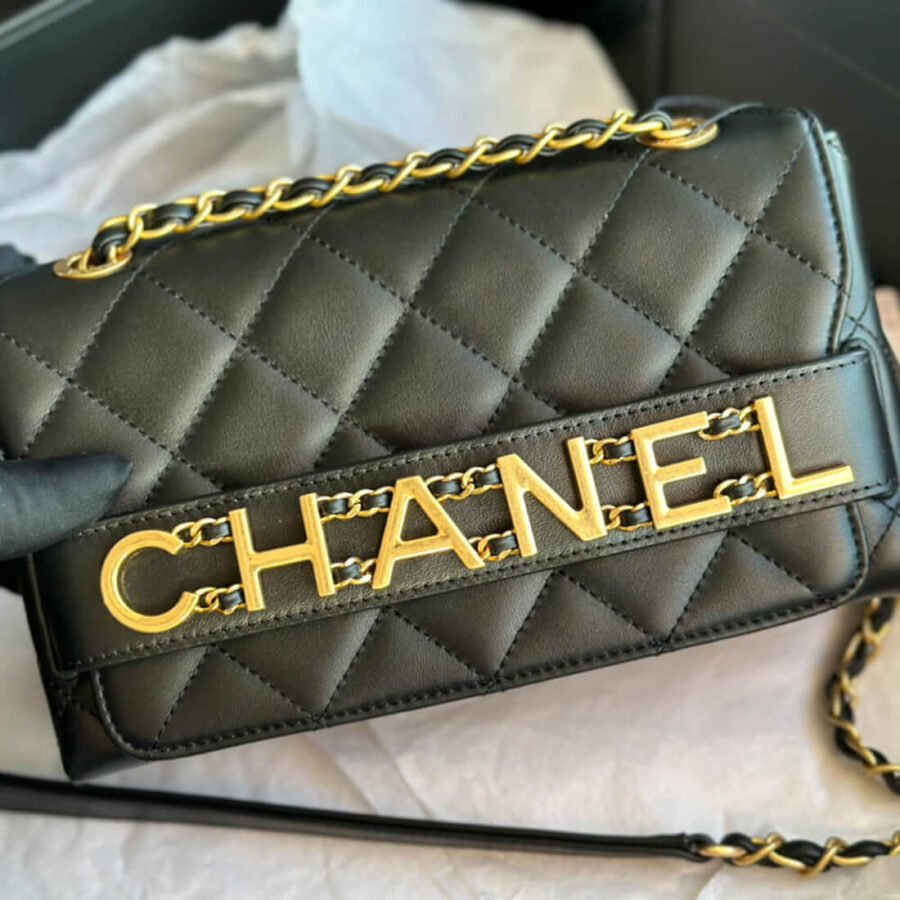 Chanel Quilted Shoulder Bag High Quality Replica AS1490