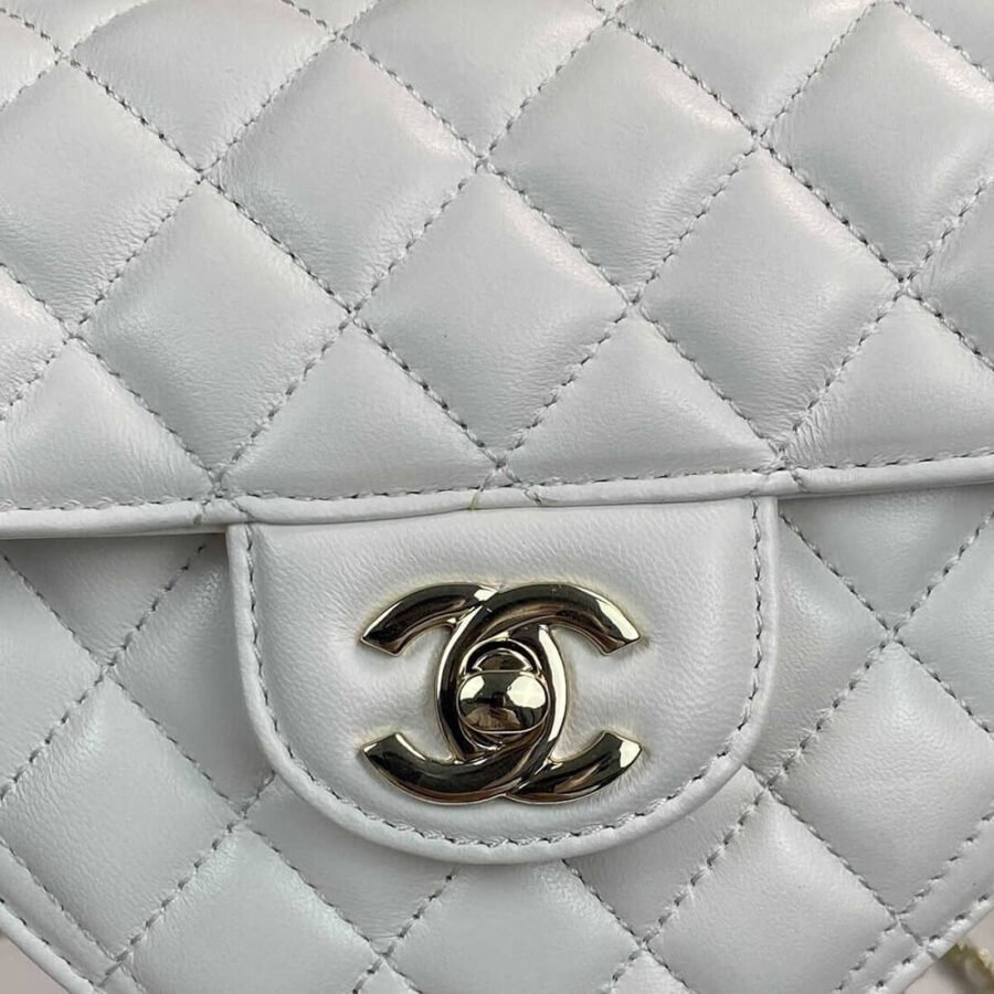 Chanel Heart Bag Lambskin Shoulder Bags Best Replica AS3191