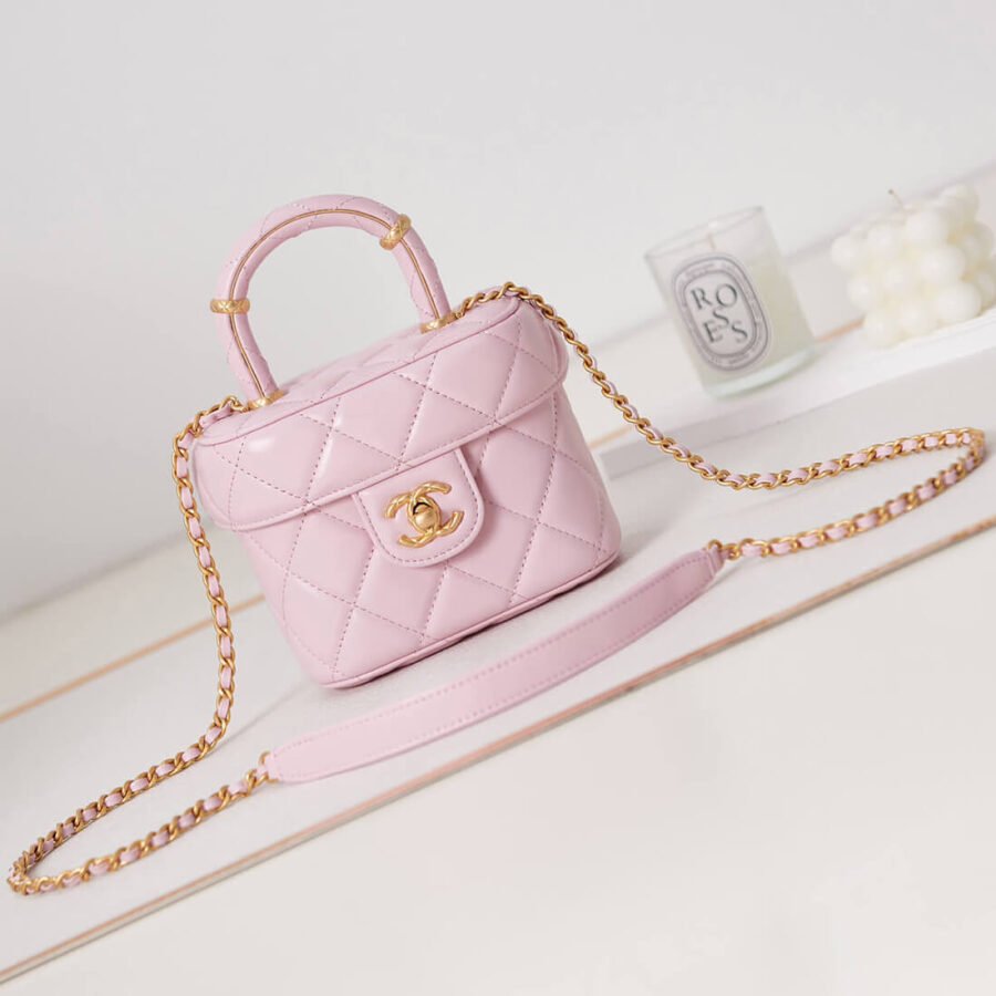 High Quality Replica Chanel Small Vanity Case Lambskin Chain Bag AS3973