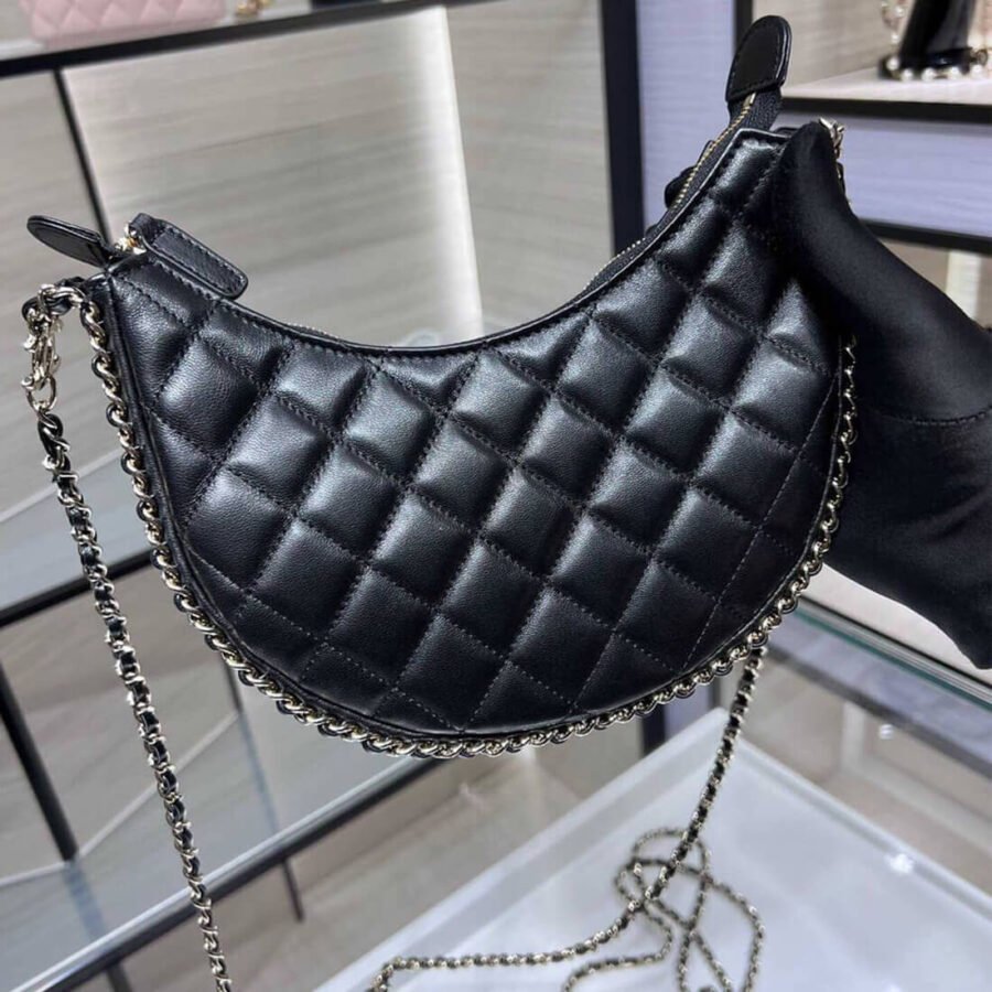 Leather Hobo Bags Chanel Small Lambskin Best Replica AS3917