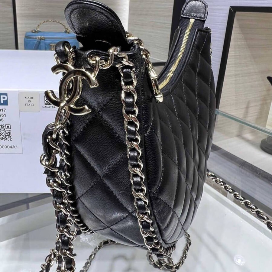 Leather Hobo Bags Chanel Small Lambskin Best Replica AS3917