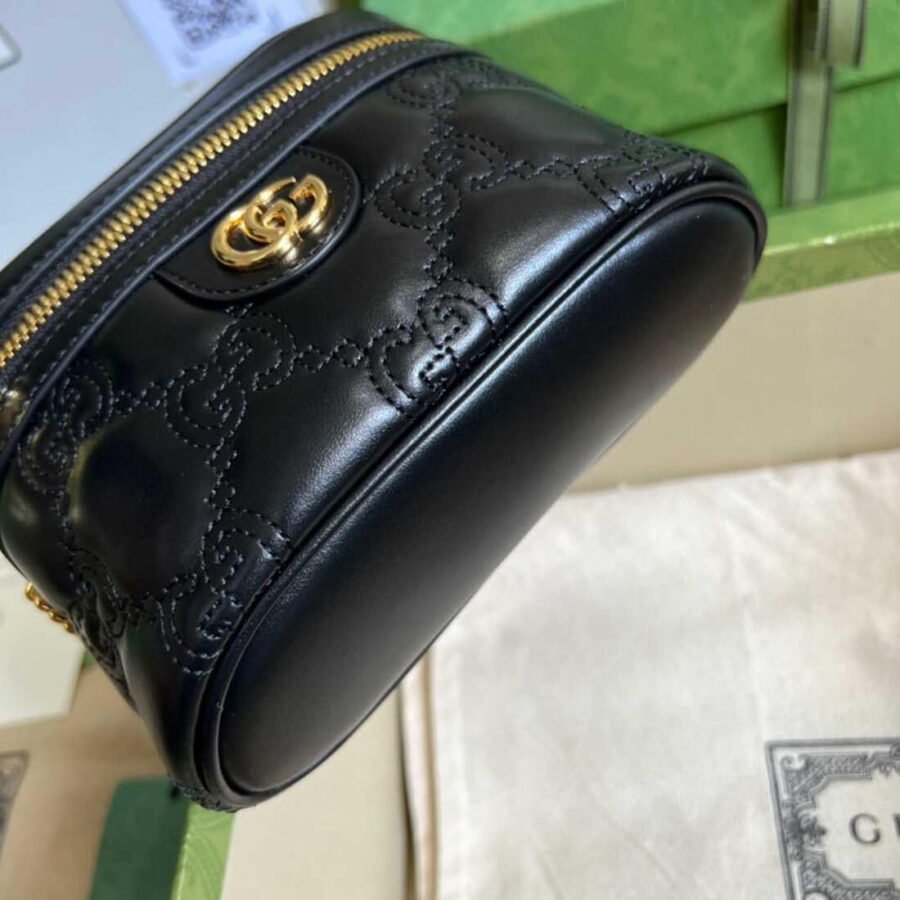 Gucci Marmont Matelassé Small Handle Bag Best Replica 723770