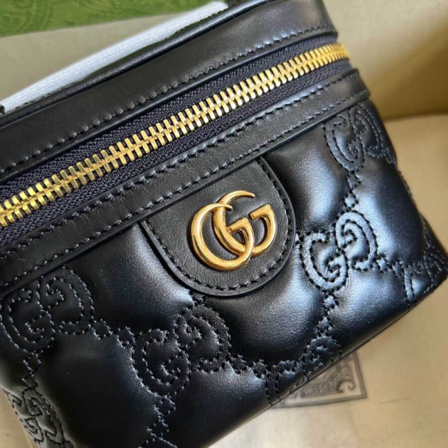 Gucci Marmont Matelassé Small Handle Bag Best Replica 723770