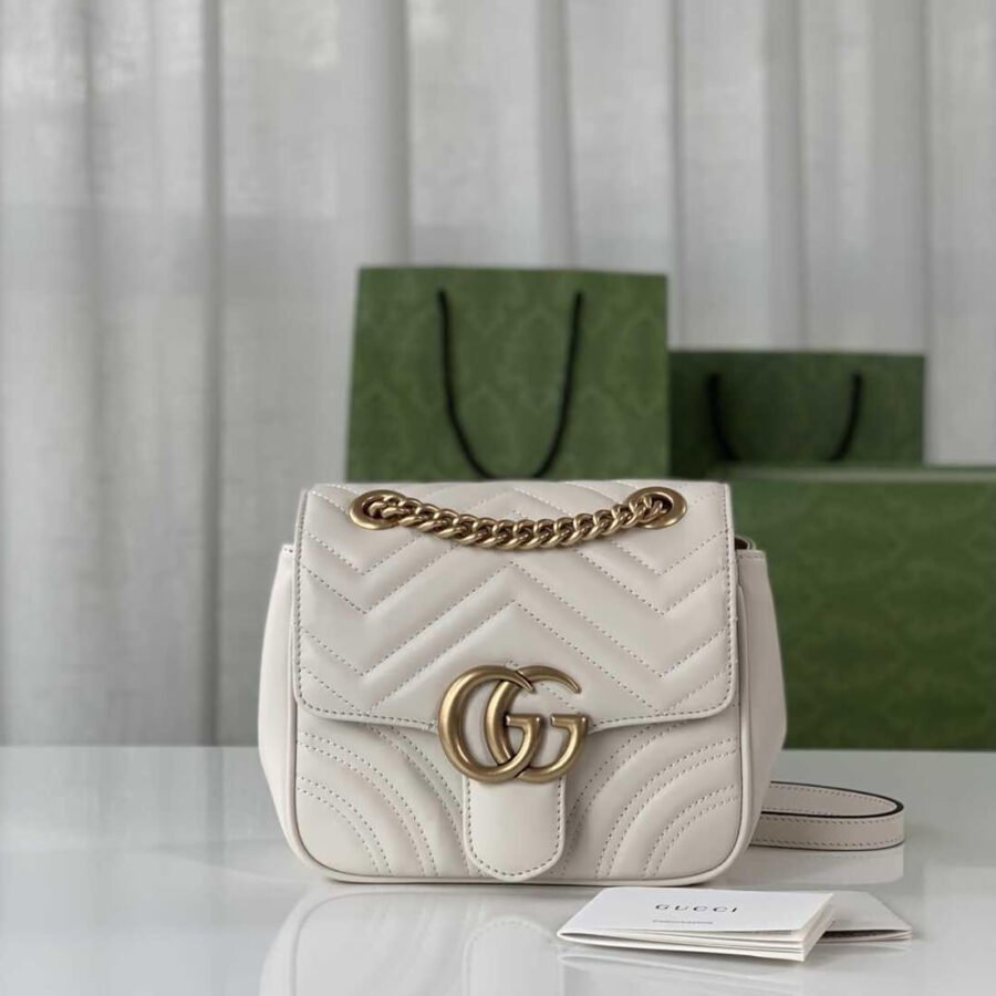 Best Copy Small Marmont Gucci Shoulder Bag 739682