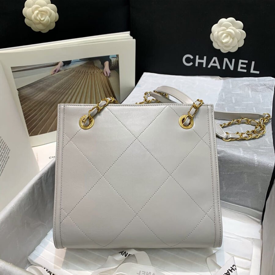 Chanel White Chain Shoulder Hand Shopping Bag AS2750