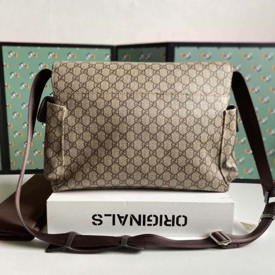 Gucci Supreme GG Medium Diaper Bag High Quality Copy 211131