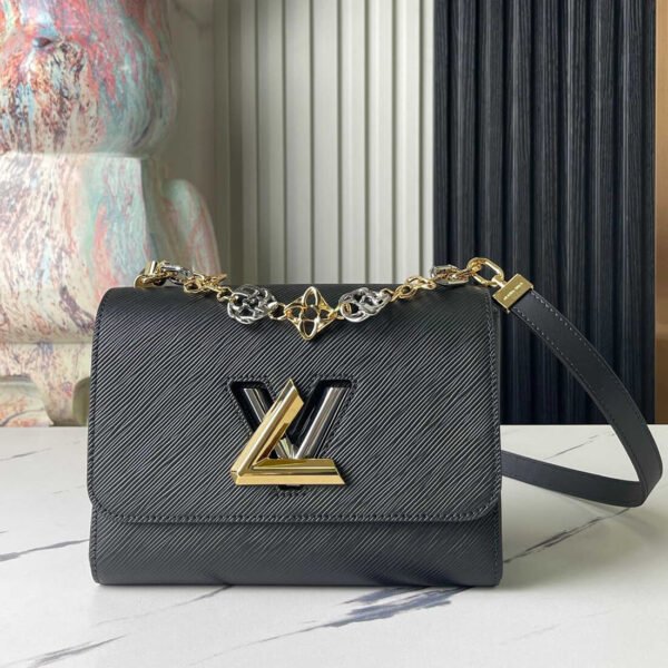 Fake Louis Vuitton Chain Bag M21110