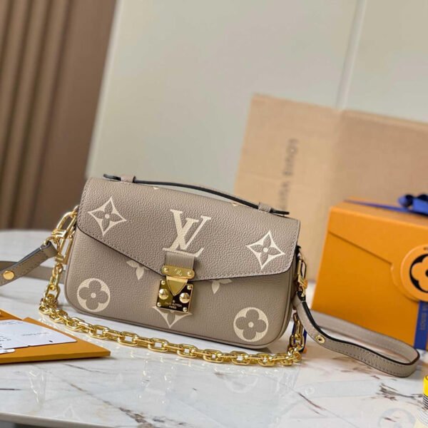 High quality fake Louis Vuitton bag M23081