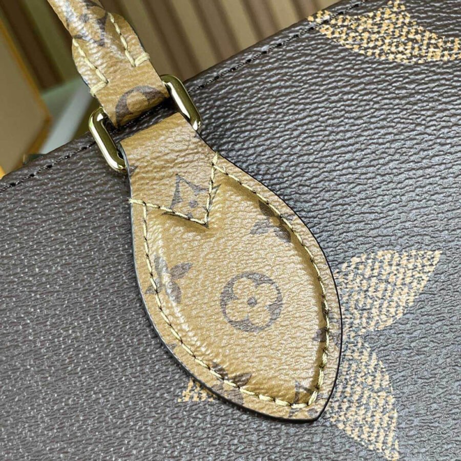 Monogram Handbag Louis Vuitton Onthego MM Replica Bag M45321